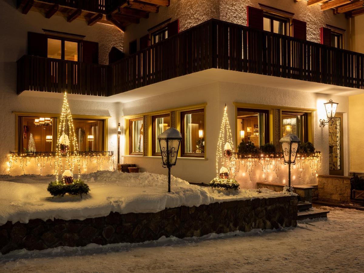 Hotel Dolomiten Monguelfo-Tesido / Welsberg-Taisten Esterno foto
