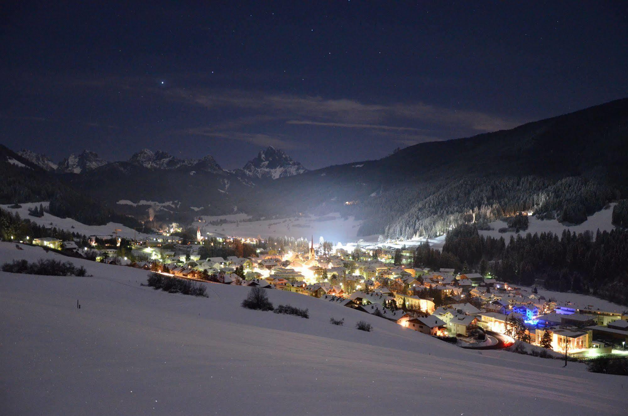 Hotel Dolomiten Monguelfo-Tesido / Welsberg-Taisten Esterno foto